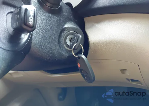 2013 Toyota Highlander Base V6 z USA, uszkodzony, nr VIN 5TDZK3EH6DS102651